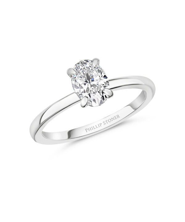 0.70ct E SI1 Oval Diamond Nova Ring