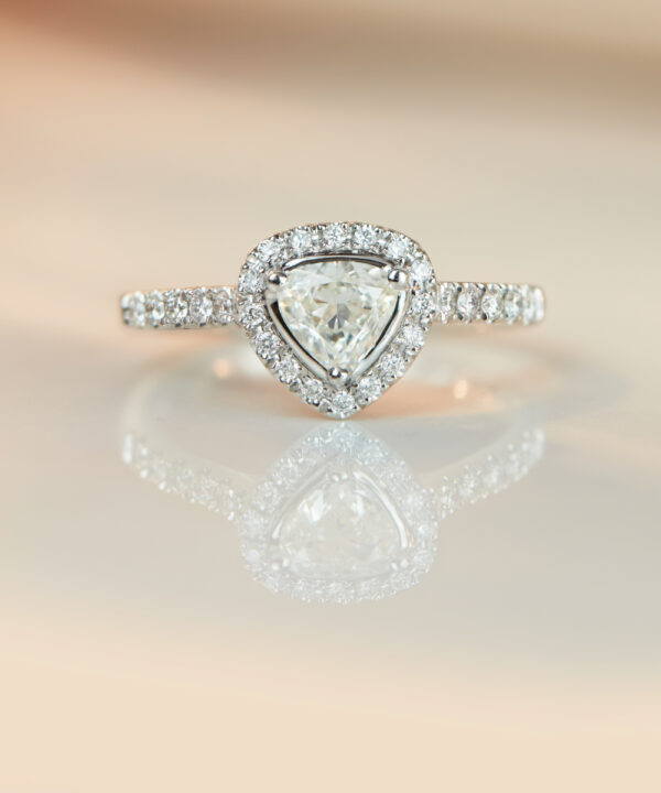 0.45ct G VS2 Pear Brilliant Cut Diamond Halo Ring