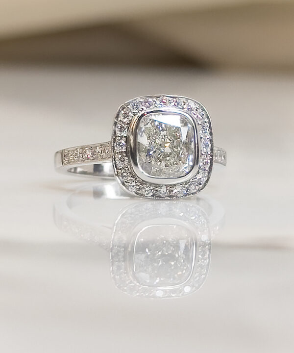 Pre-owned Cushion Cut Diamond Cluster Ring