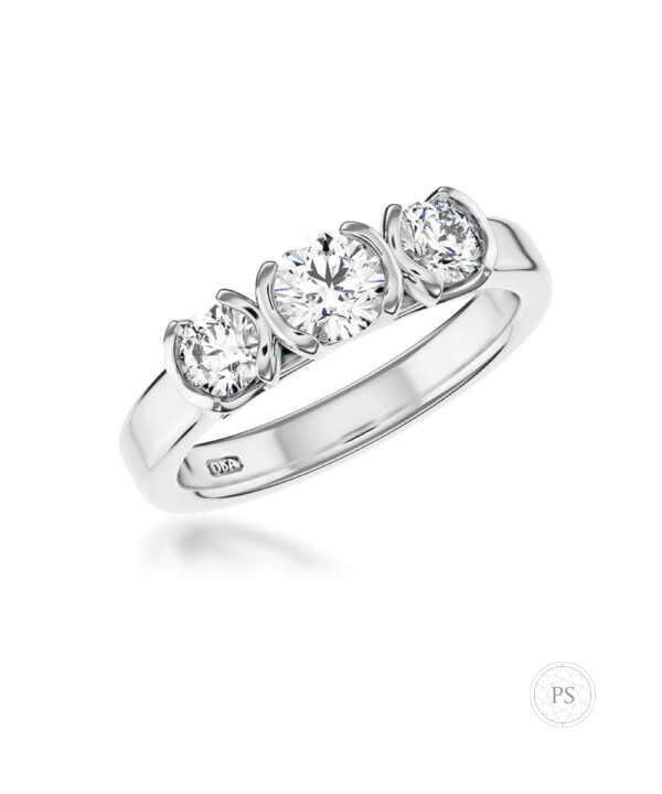 0.26ct G VS Round Brilliant Diamond Three Stone Ring - Image 3