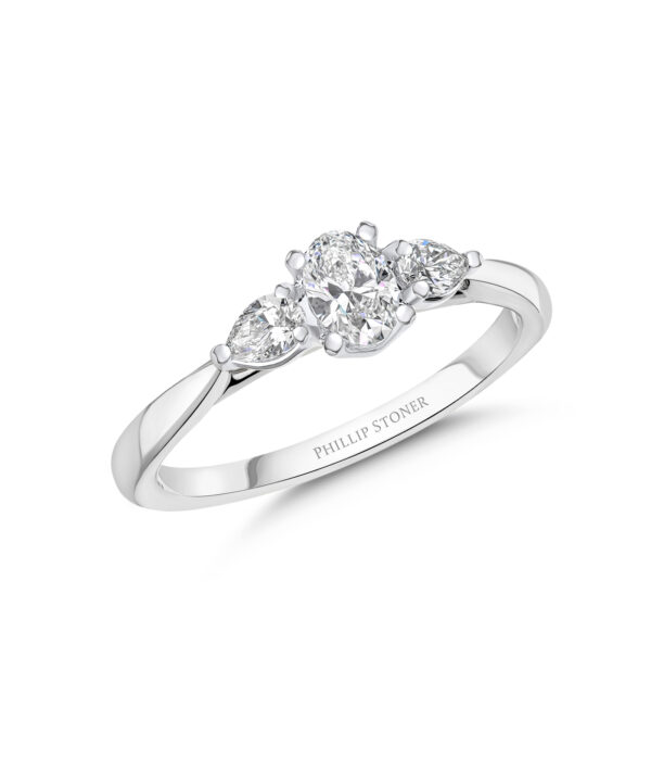 0.30ct D VS2 Oval Cut Diamond Trilogy Ring