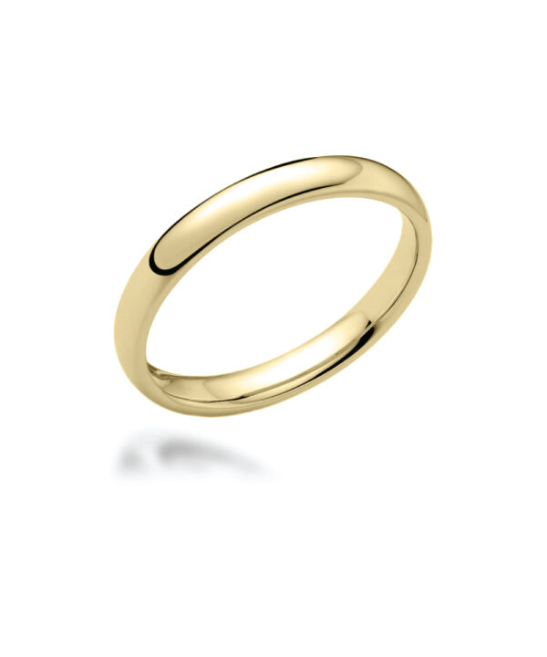 2.5mm Court Shaped Wedding Band – 18ct Yellow Gold