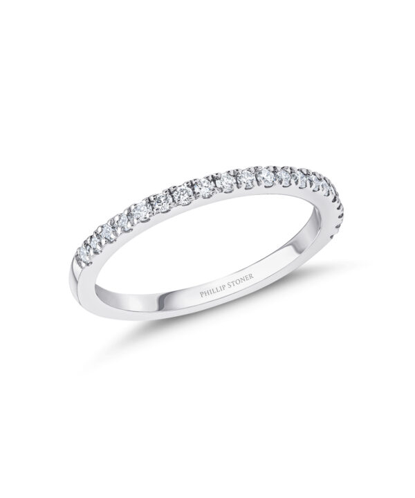 Nova Scallop-Set Diamond Band – Platinum